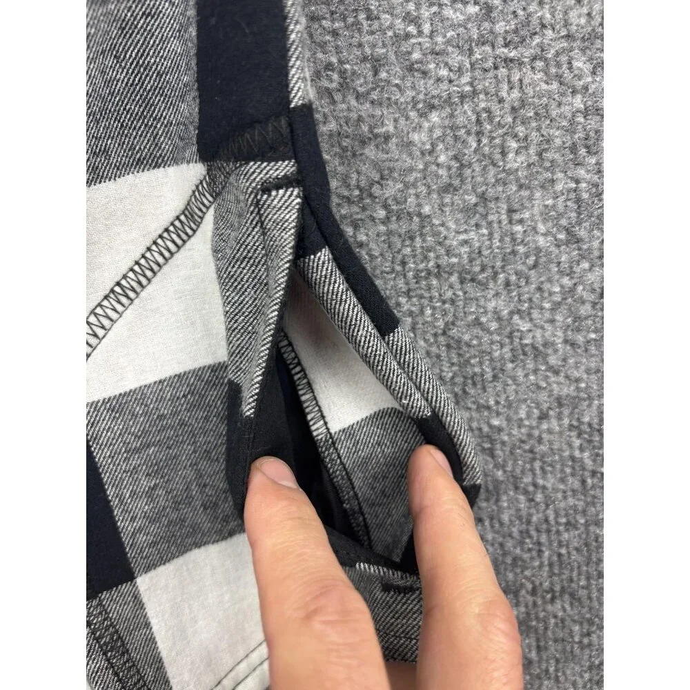 Orvis Shirt Jacket Mens Medium Black White Buffalo Plaid‎ Fleece Lined Snap